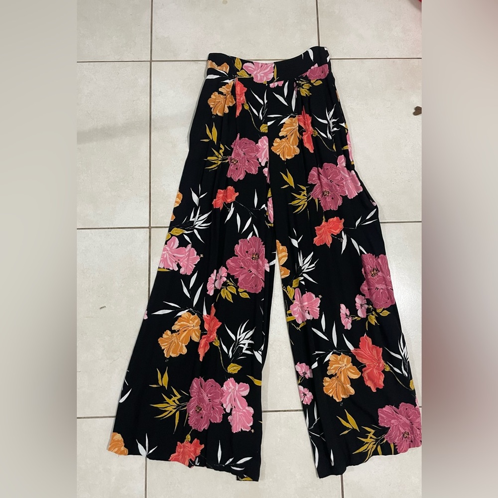 Guess high-waisted wide leg pant